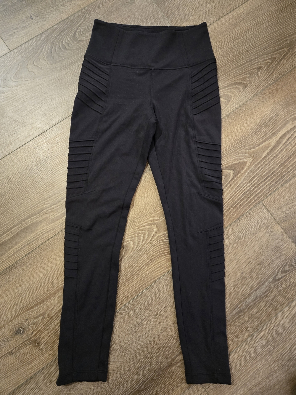 Athleta Black High-Waist Ribbed Panel Leggings